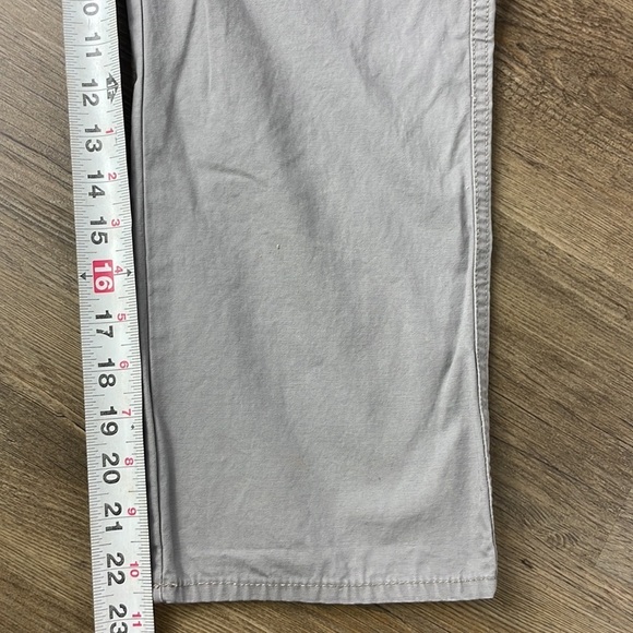 Gap Factory Women’s Mid Rise Grey Crop Capri, size 8 - Picture 7 of 12